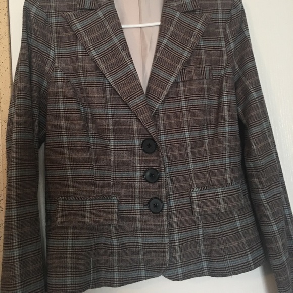 Blazer - Picture 5 of 8